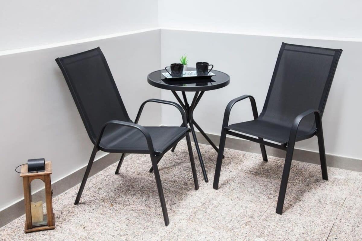 Apartment Cosy New Near Hilton Area
